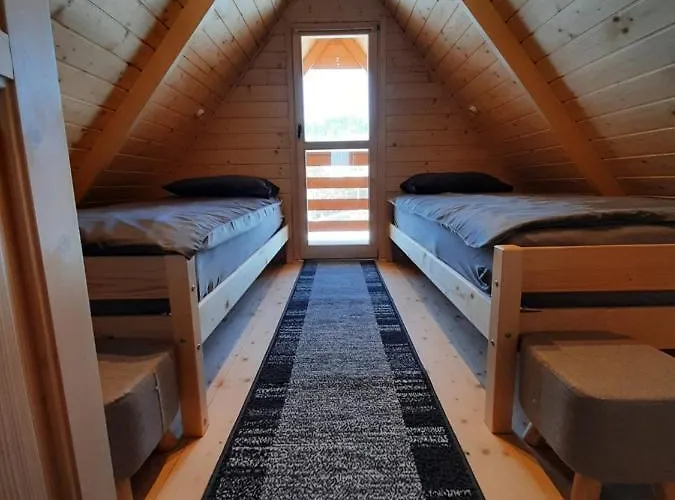 Kotlina * Scinawka Srednia